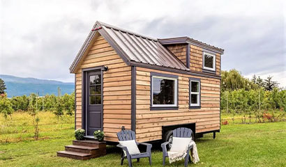 Tinny House